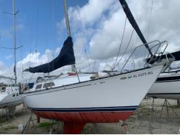 1983 33’ C&C Sailboat with Cabin